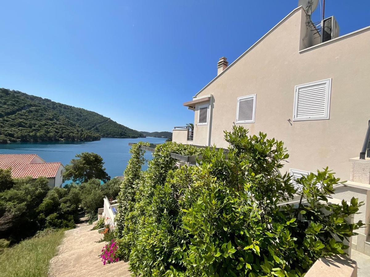 Villa Iva Lastovo Uble Exterior photo